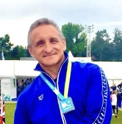 Юрий Назаренко
