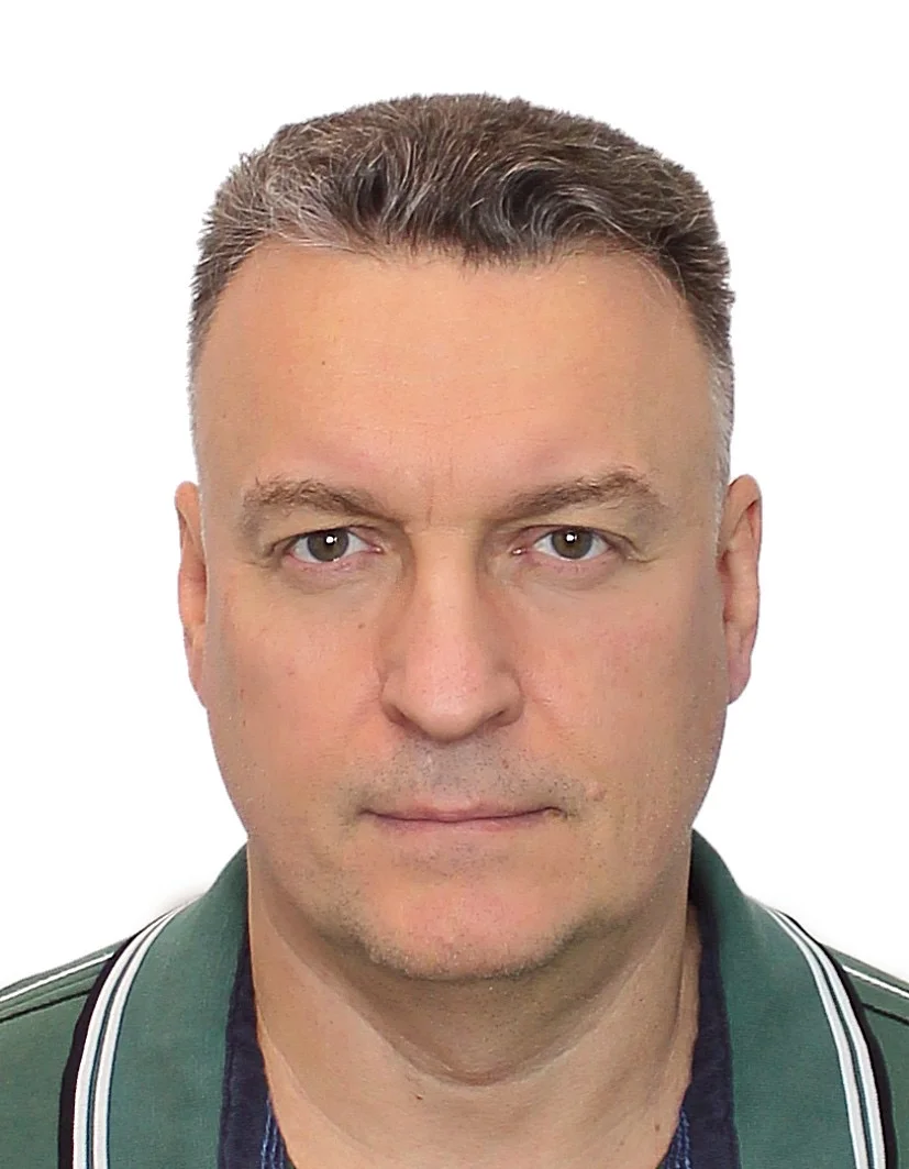 Дмитрий Николаев