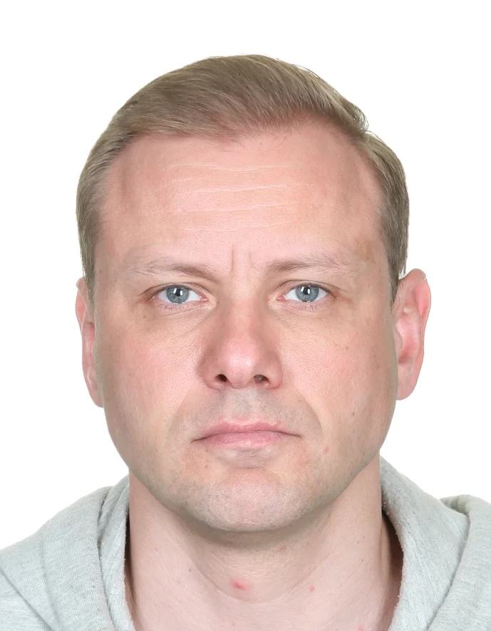 Василий Ефремов