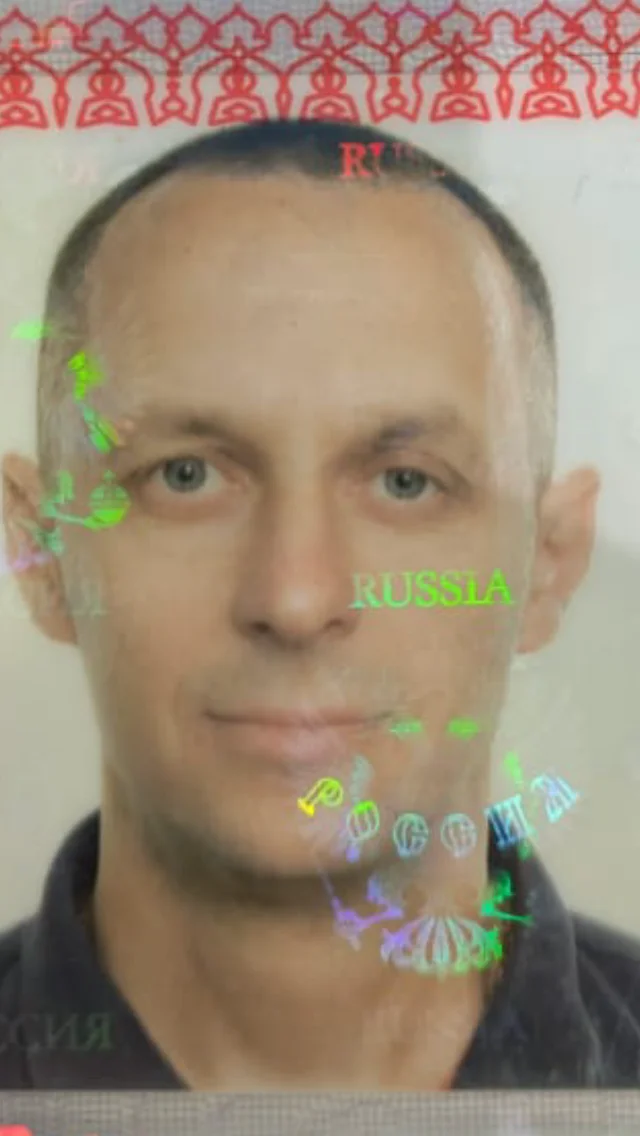 Михаил Иванов